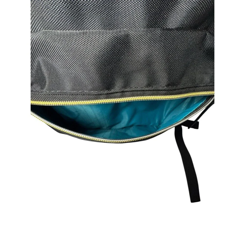 Kroser Unisex Large Black Laptop Tablet Backpack  w/Charging Port Work Travel